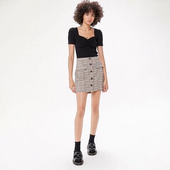 Urban Outfitters Plaid Mini Skirt - Picture 3 of 8